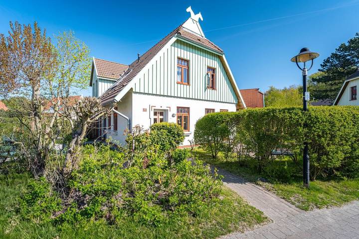 Ferienhaus für 3 Personen, mit Terrasse und Garten in Wustrow - 2