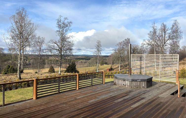 Ferienhaus für 8 Personen mit Terrasse in Habo, Vättern