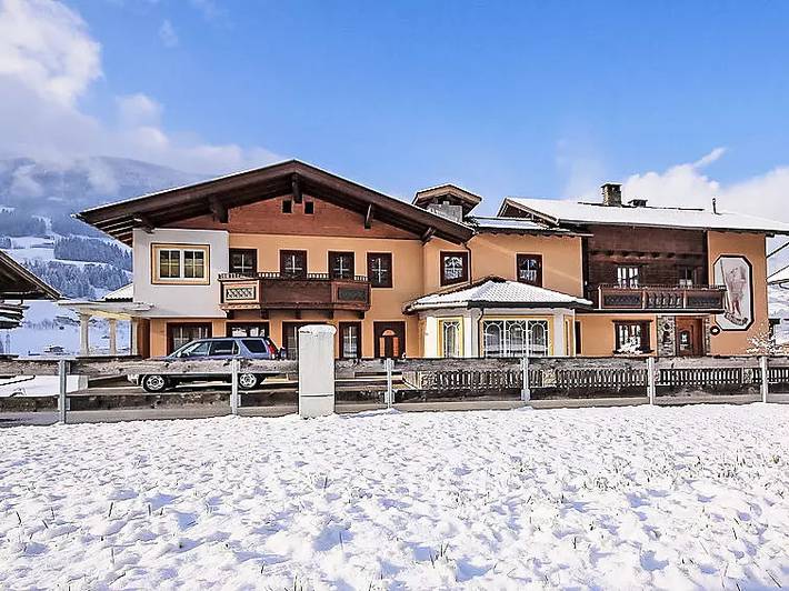 Vakantiewoning voor 7 personen, met Balkon en Tuin in Stumm