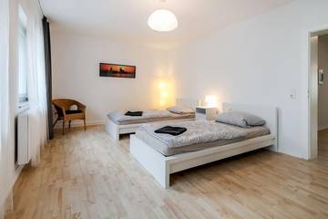 Apartment for 4 People in Cologne, Rhineland, Photo 1