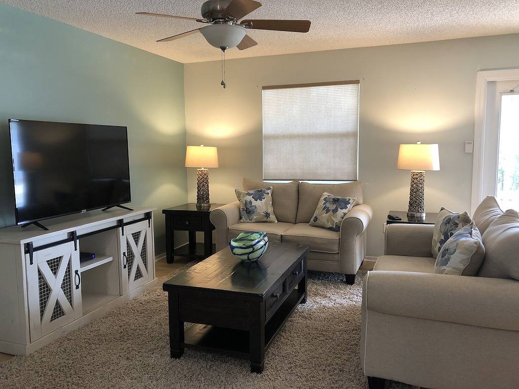 Exceptional Villa Close to Everything – Live Music, Dining & More! in The Villages, Sumter County