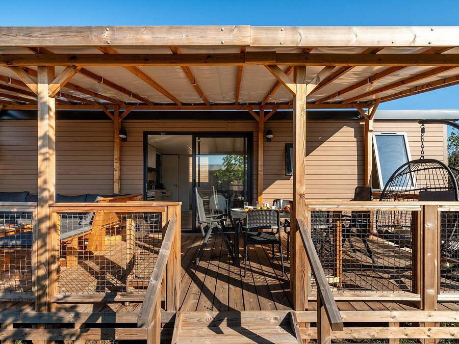 Camping du Domaine de Massereau - Mobilhome 8 personas - Ultimate Plus | 3 Dormitorios | 6/8 Camas | Terraza Salón | 2 Baños | Aire Acondicionado | Tv in Sommières, Region de Nimes