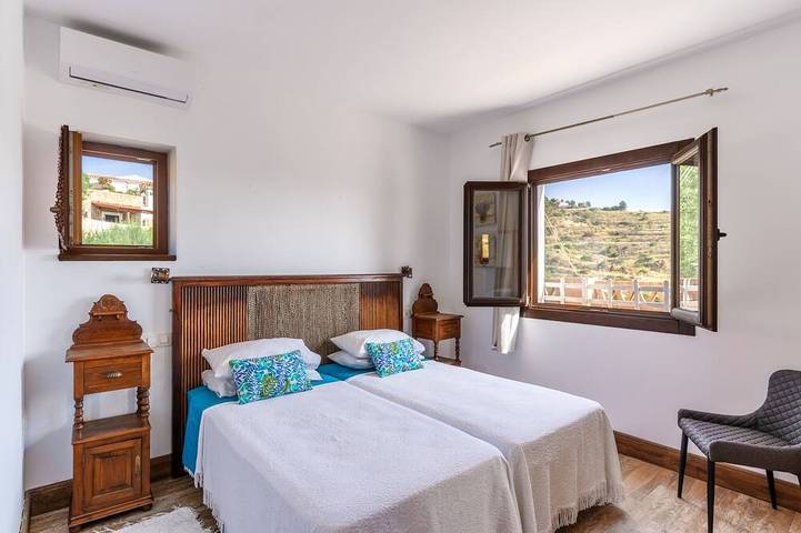 Villa for 4 with feature pool & great reviews in Bédar, Almería Province