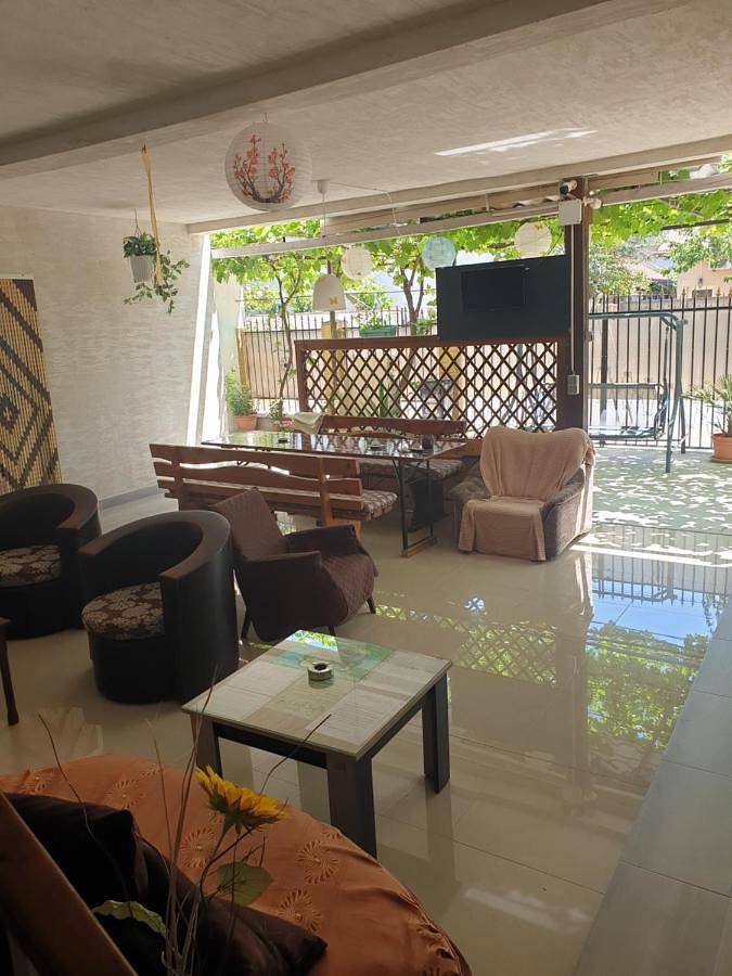 Maison d’hôte pour 3 personnes, avec jardin, adapté aux familles dans Constanța - 2