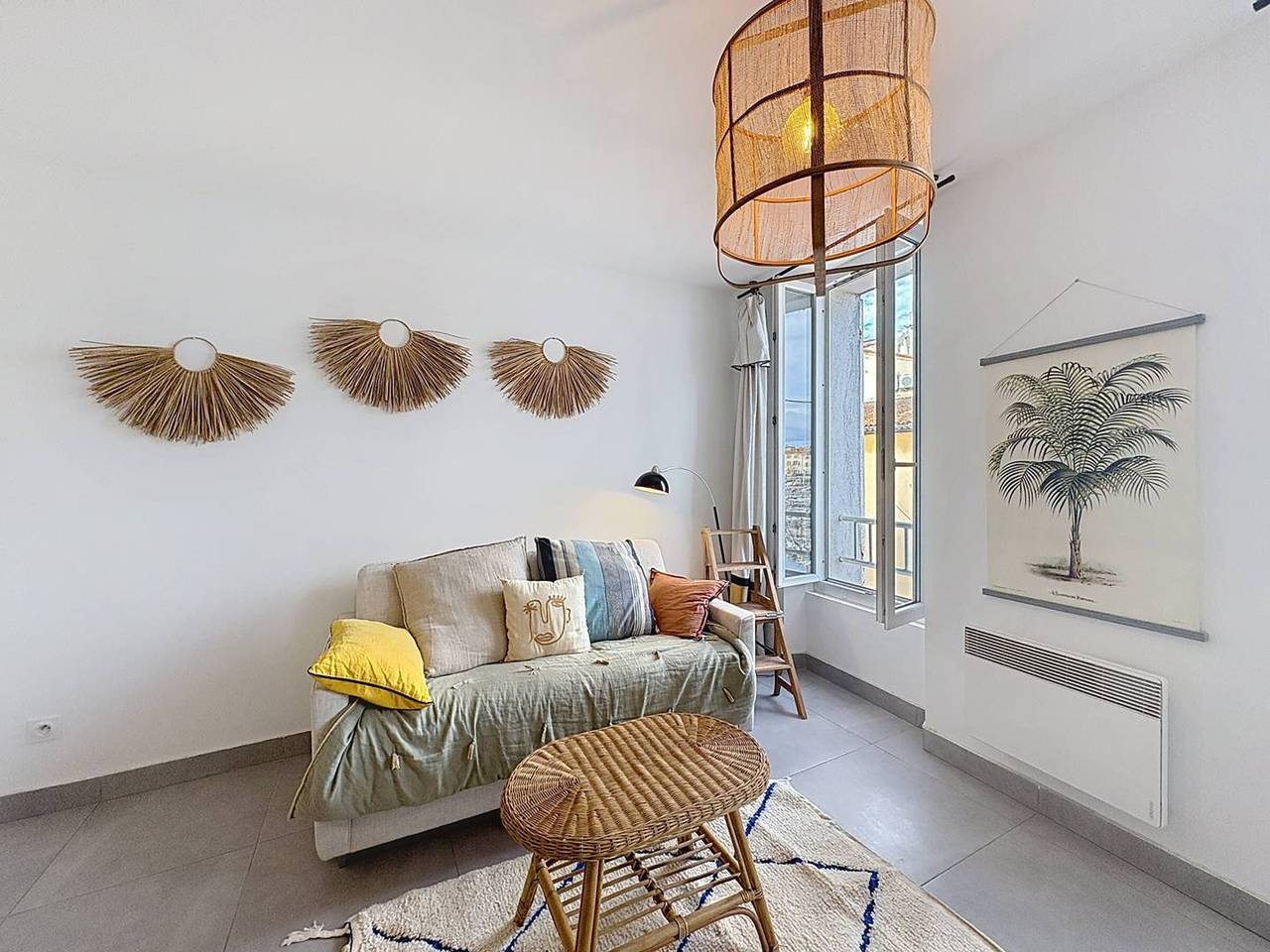 Appartement entier, Appartement T2 lumineux sur le Vieux Port, La Ciotat in La Ciotat, Région de Marseille