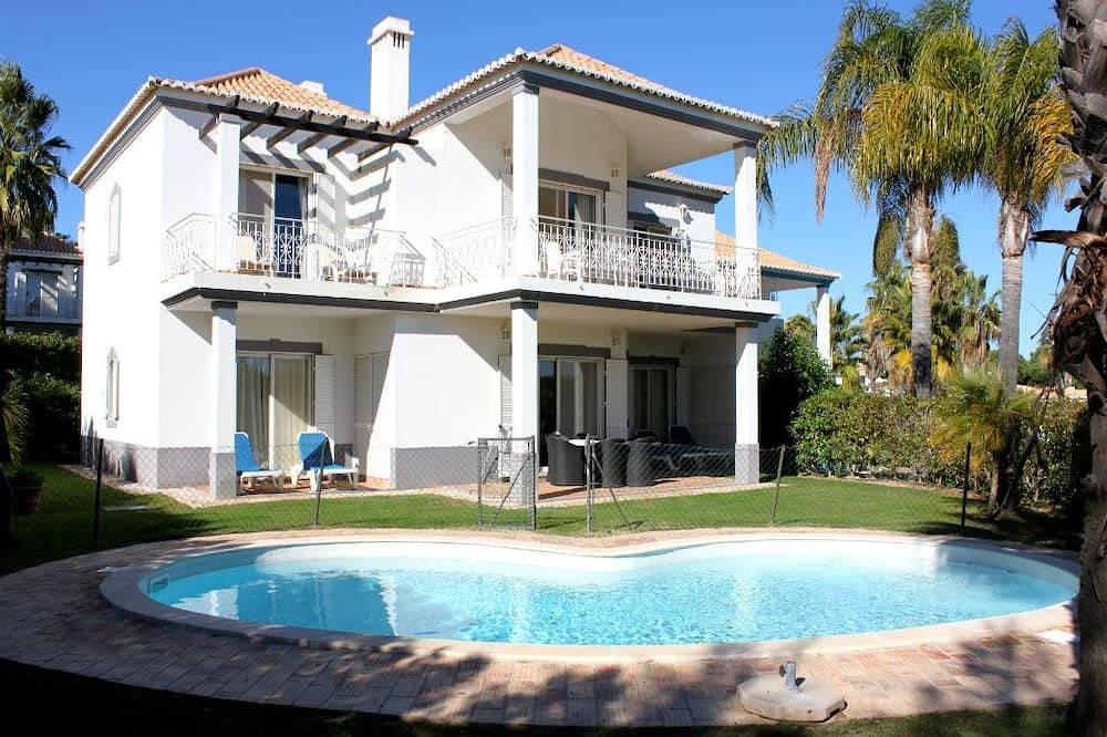 Apartment for 6 People in Quinta do Lago, Almancil