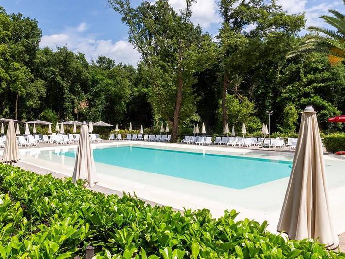 Camping für 6 Personen, mit Kinderpool in Latium