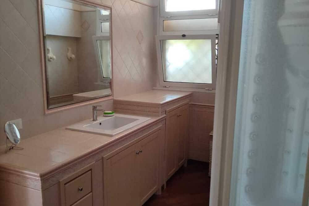 Entire apartment, The terrace by the sea in Nettuno, Rome Province
