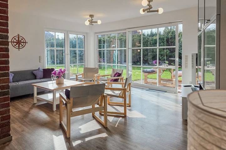 Ferienhaus für 6 Personen, mit Garten und Terrasse in Horumersiel