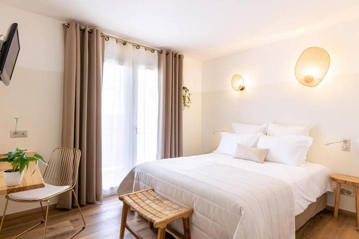 Hôtel pour 2 personnes, avec Terrasse à Saint-Florent