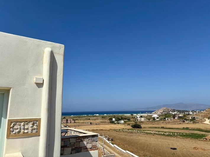 Chambre d’hôte pour 2 personnes, avec Balcon et Terrasse ainsi que Jardin et Vue dans Naxos