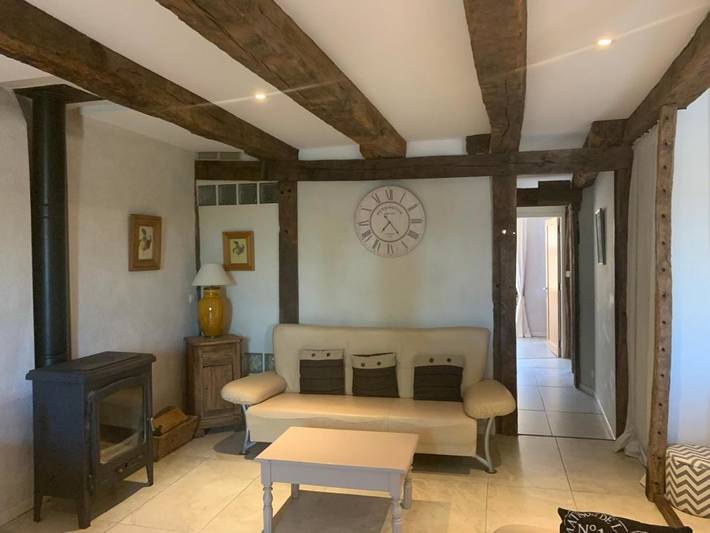 Gîte pour 6 personnes, avec vue et terrasse dans Château de Mauriac - 2