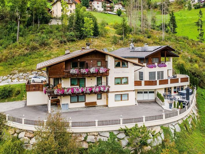 Ferienwohnung für 4 Personen, mit Garten in Wengen (Italien)