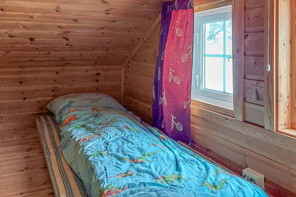Nice home in Botenhamn with house a mountain view in Senja, Lenvik