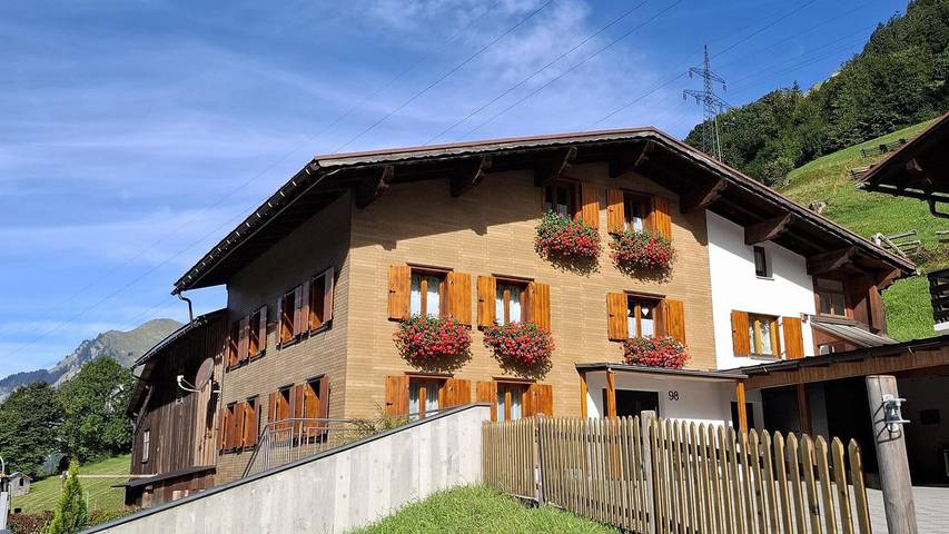 Ferienwohnung für 6 Personen, mit Terrasse in Klösterle am Arlberg - 2