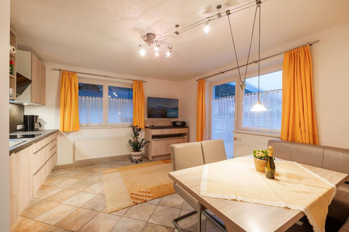 Ganze Ferienwohnung, Appartement Bianca in Stubaier Alpen, Fulpmes