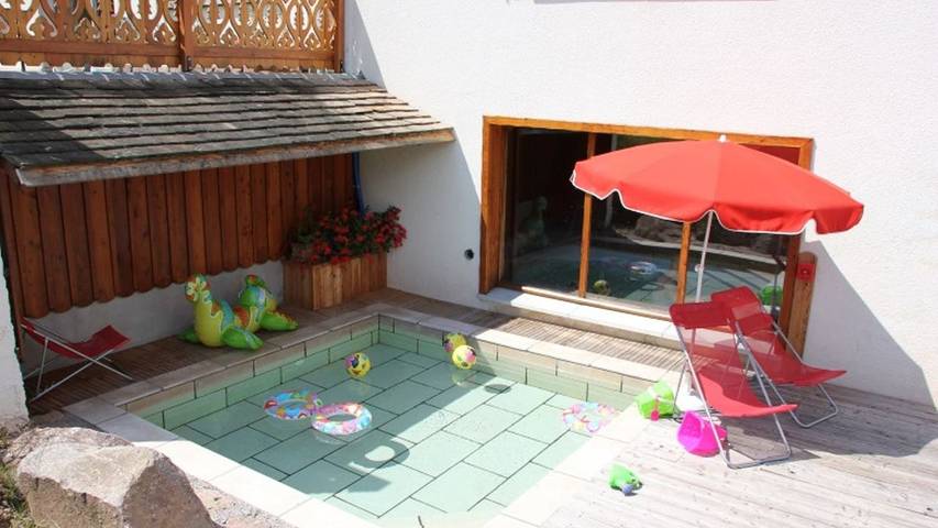 Maison de vacances pour 6 personnes, avec jardin ainsi que balcon et piscine à Le Thillot