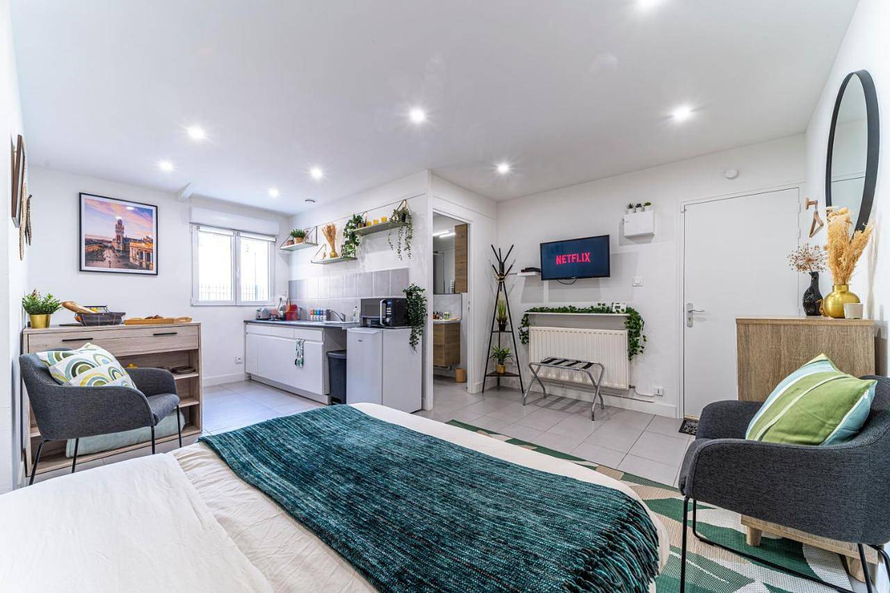 Appartement entier, Le Cosy - Free Parking - Proche Gares Lille - Netflix - Wifi in Mons-en-Barœul, Région de Lille