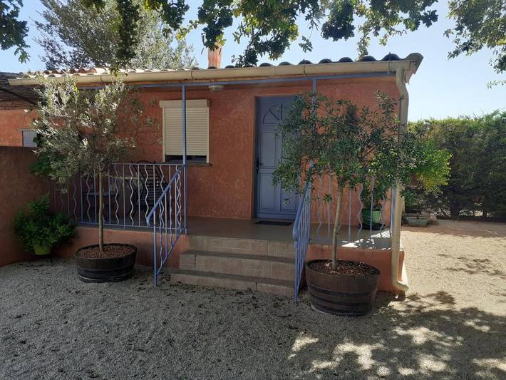 Maison d’hôte pour 2 personnes, avec jardin ainsi que vue et piscine à Pernes-les-Fontaines - 3