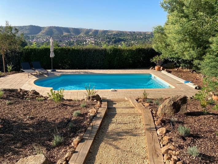 Gîte pour 8 personnes, avec Piscine à Joyeuse - 4