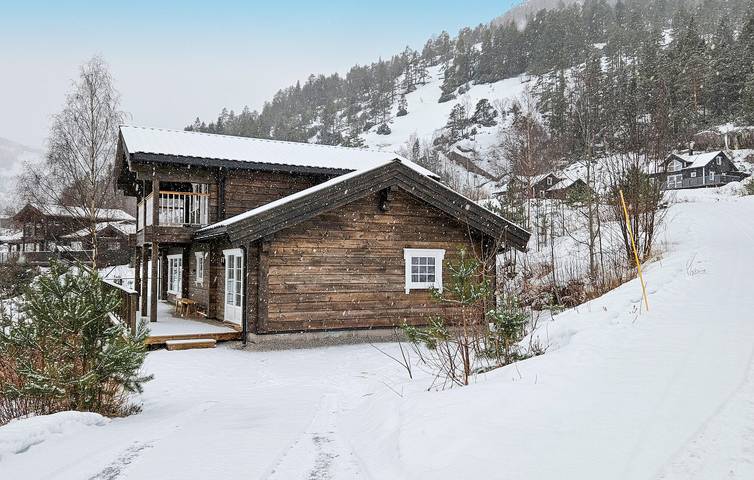 Ferienhaus für 6 Personen mit Terrasse in Nissedal