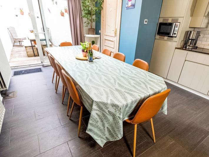 Location de vacances pour 10 personnes, avec terrasse à Bruges - 3