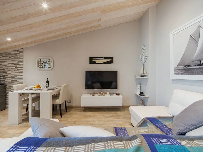 Gîte pour 2 personnes, avec terrasse à Viareggio - 3