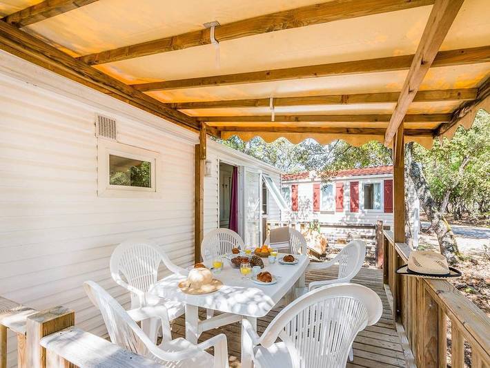Wohnwagen für 6 Personen, mit Terrasse und Kinderpool in Venedig Provinz - 3