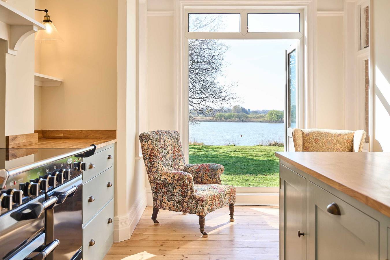 Host & Stay | Lavengro in Waveney District, Sunrise Coast