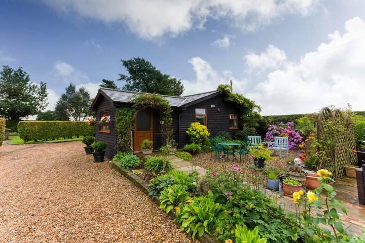 Holiday rental for 3 people, with Terrace and Garden as well as View in Preston