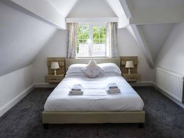 Log Cabin for 6 People in Bowness-on-Windermere, Cumbria, Photo 4