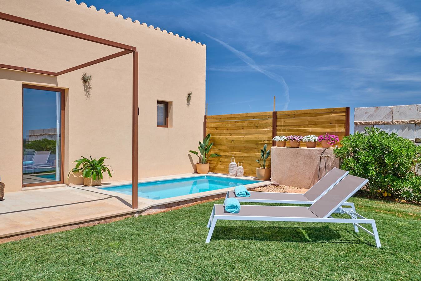 Landhaus 'Ses Figueretes' mit Bergblick, privatem Pool und Wlan in Campos, Mallorca Süden