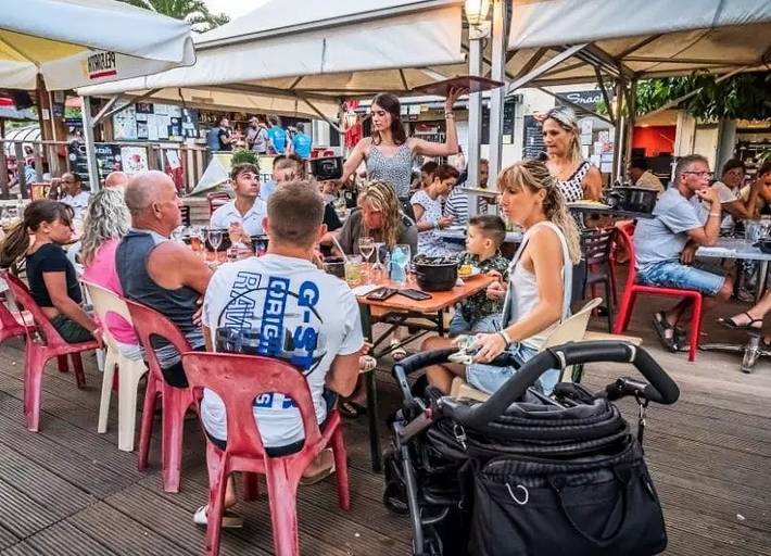Camping para 5 personas, con Terraza y Piscina en Sérignan