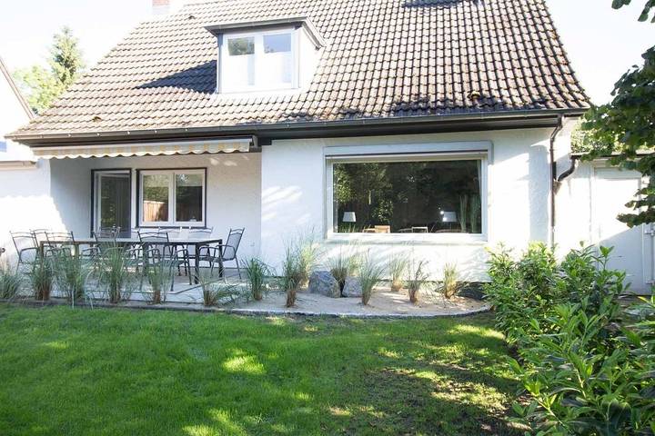 Strandhaus für 10 Personen, mit Terrasse und Garten in Timmendorfer Strand - 4
