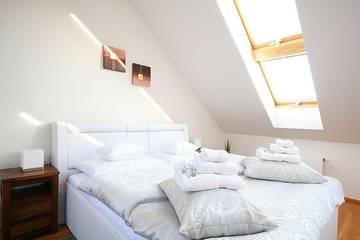 Holiday Apartment for 6 People in Nové Město (Praha), Prague, Photo 1