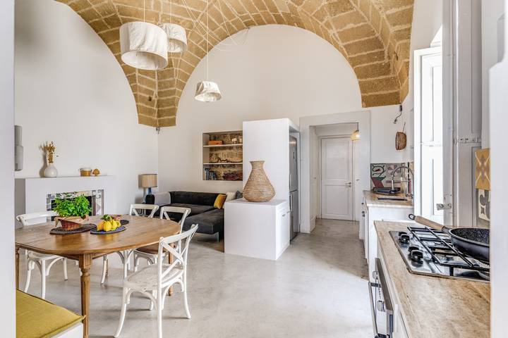 Gîte pour 6 personnes, avec terrasse à Gallipoli - 4