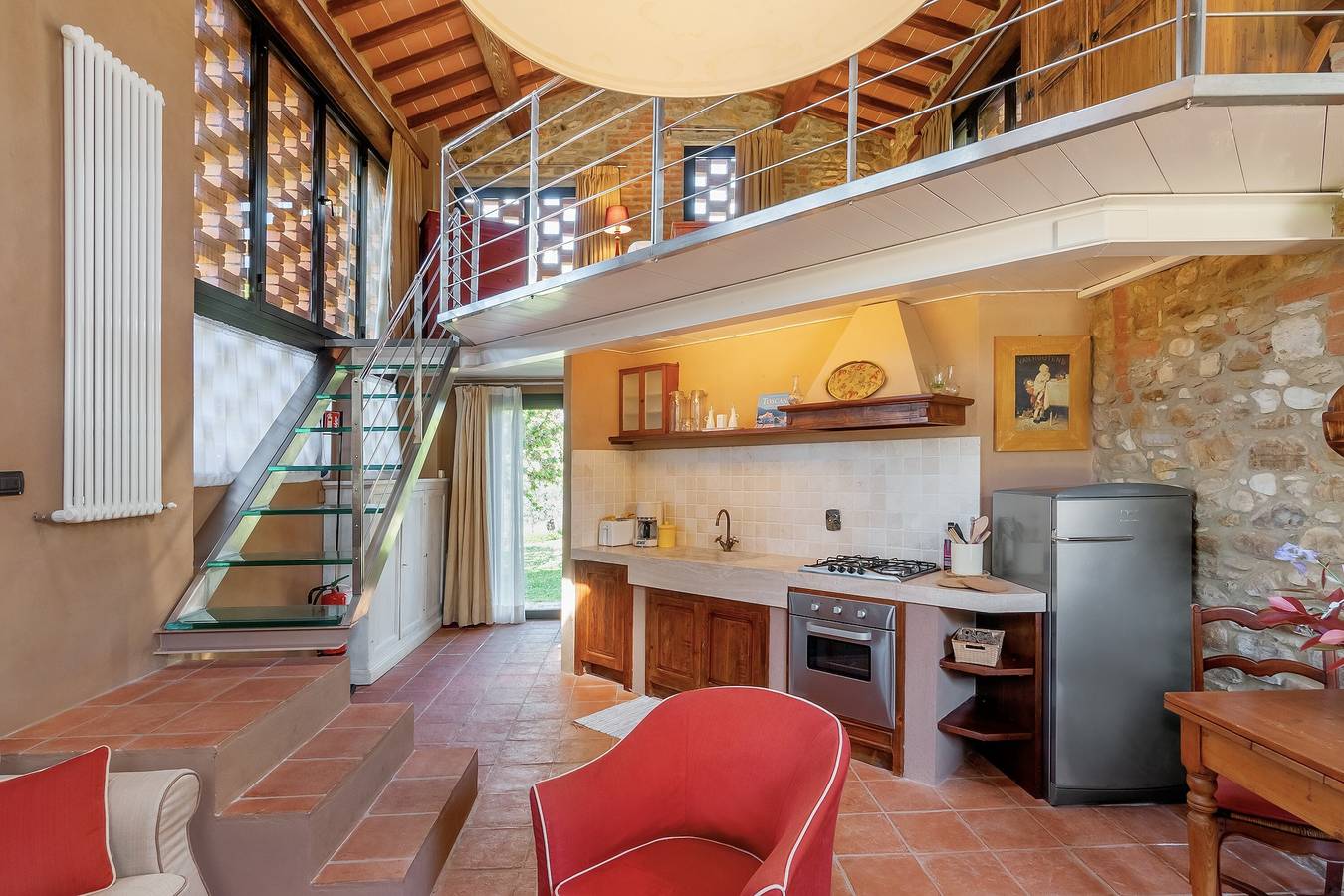 Appartamento intero, Fienile 'Cottage in Chianti' con piscina condivisa, Wi-Fi e aria condizionata in San Casciano in Val di Pesa, Chianti