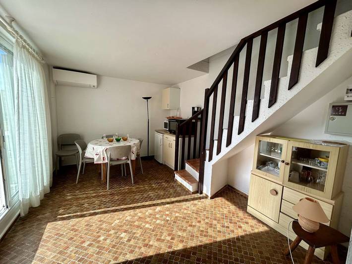 Gîte pour 6 personnes, avec terrasse dans Plage de La Roquille - 3