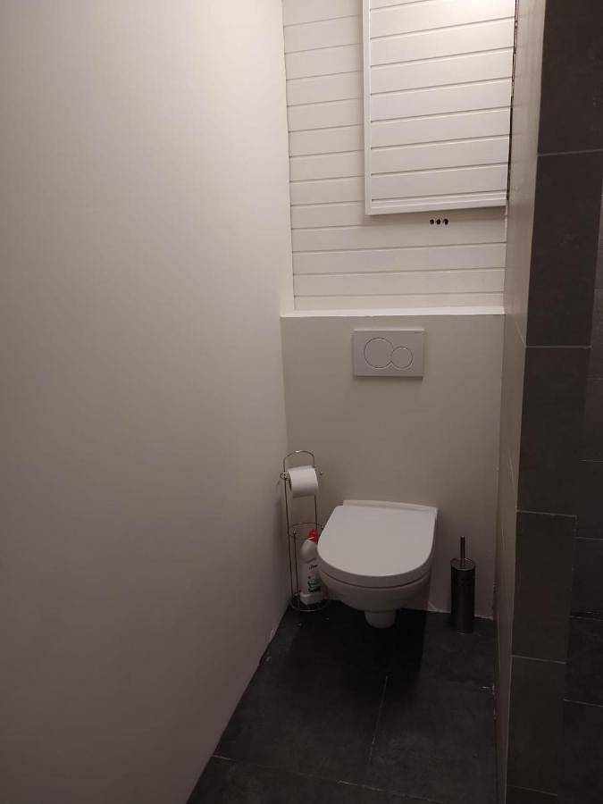 Quadruple Room with Private Bathroom in Lommel, Limbourg (Belgique)