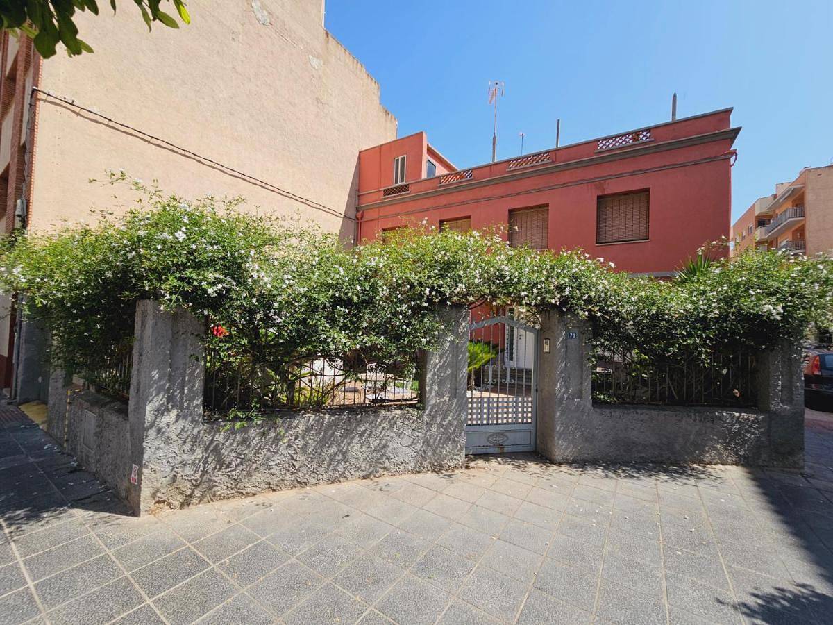 Casa el jardín del Jazmín in Platja del Morrongo (Benicarló), Benicarló