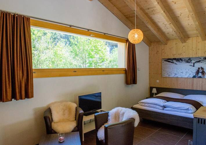 Gîte pour 8 personnes, avec vue ainsi que sauna et jardin en Suisse - 2