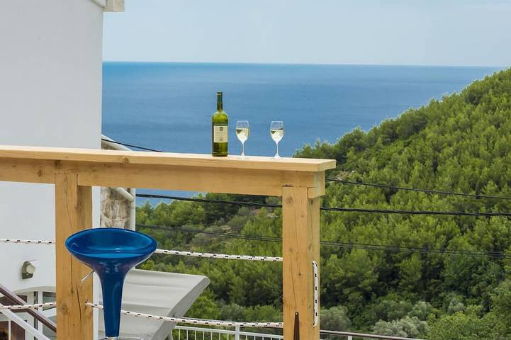 Ferienhaus für 10 Personen, mit Garten und Balkon in Mljet