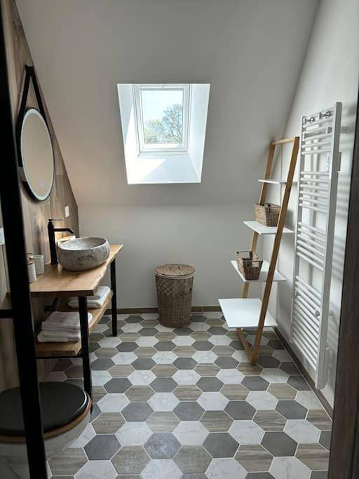 Location de vacances pour 2 personnes, avec jacuzzi et jardin à Corseul - 4