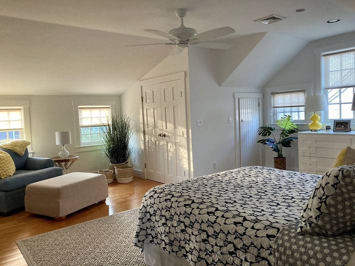 Vacation rental for 10 people, with yard and pool as well as terrace in Nantucket Island