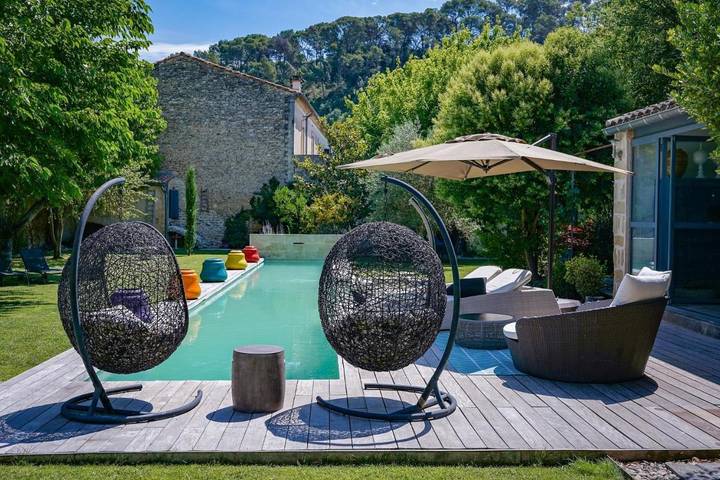 Location de vacances pour 24 personnes, avec jardin ainsi que piscine et vue, animaux acceptés à Sommières - 2