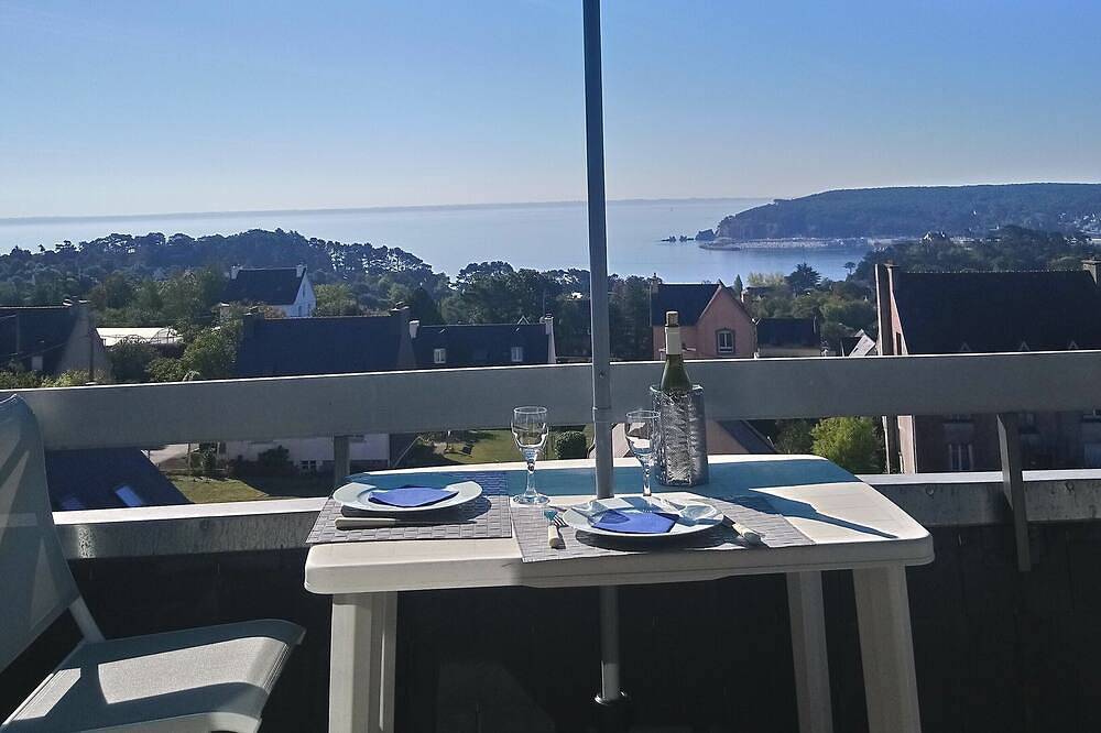 Appartement entier, Très belle vue mer pour cet appartement plein sud in Crozon, Iroise