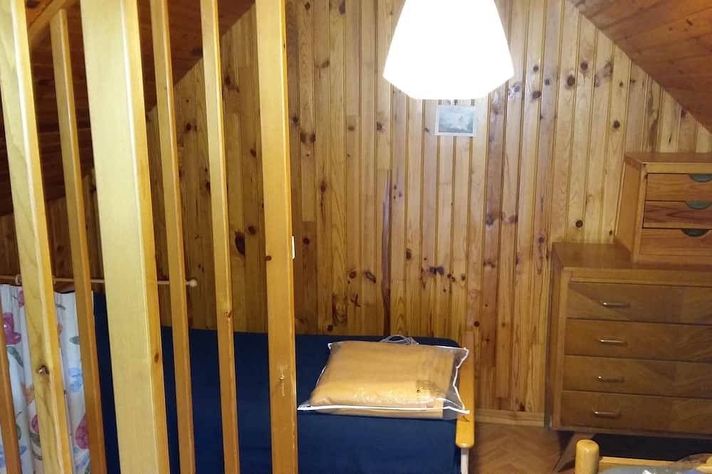 Chalet Aux Portes De La Nature- 200M Du Bourg-Alpin-Fond-Raquettes-Vtt-Randonne in Picherande, Parc naturel régional des Volcans d'Auvergne