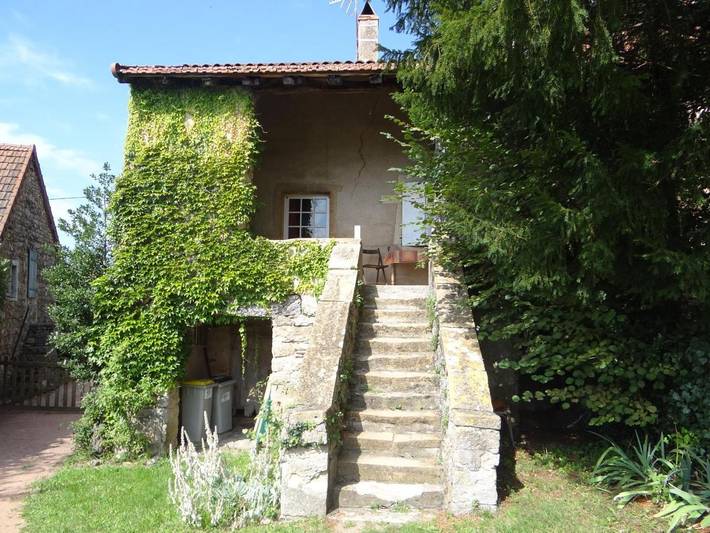 Location de vacances pour 2 personnes, avec vue et terrasse à Cortambert