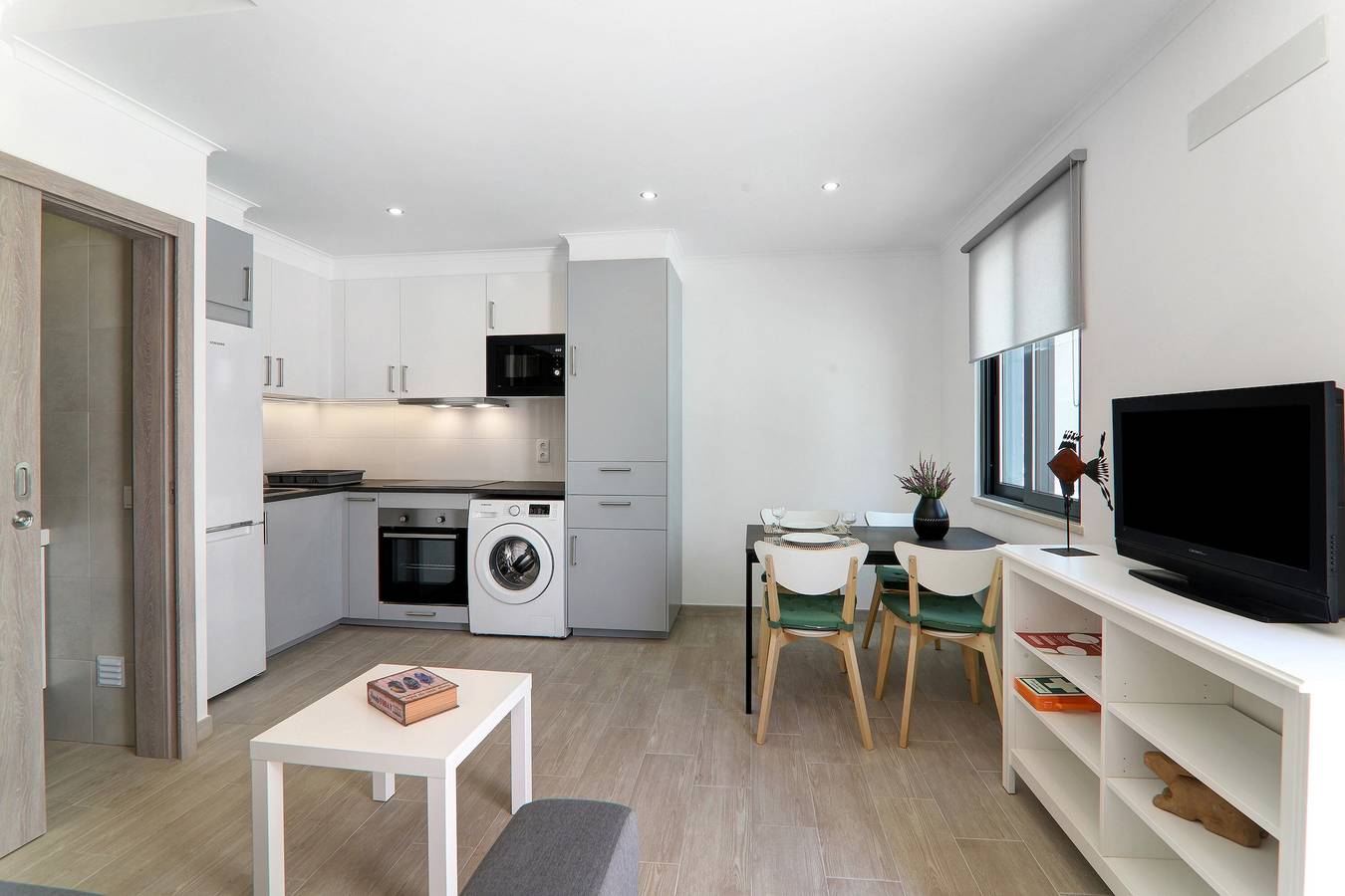 Ferienhaus Casa Lopes in Strandnähe mit Wlan, Klimaanlage, privater Terrasse und Grill in Fuseta, Moncarapacho e Fuseta