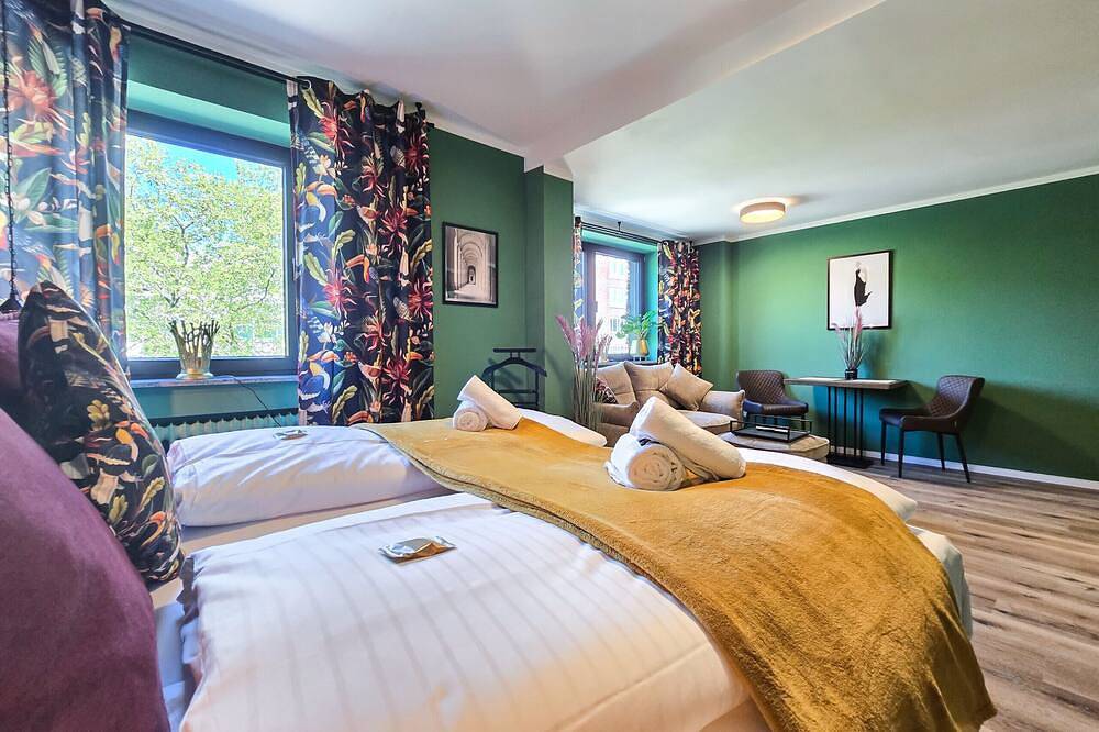 Ganze Wohnung, Alpha Apartments: Central, Cool, Cozy, Green Flair in Dortmund, Ruhrgebiet